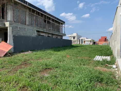 Terreno Plano em Condomínio Fechado - Pronto para Construir no Vereda dos Campos!