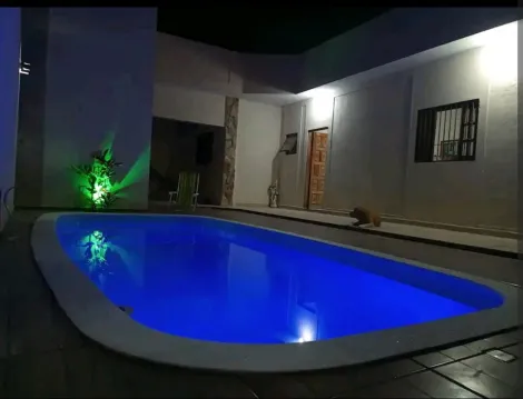 LINDA CASA COM PISCINA PARA TEMPORADA