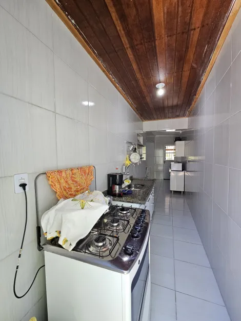 Viva com Estilo: Residência Térrea com 3 Quartos e Suíte no Vista Verde