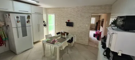 MARAVILHOSA CASA NO VISTA LINDA