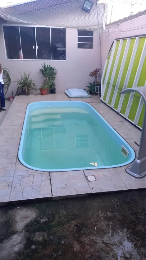 CASA BAIRRO MINAS GERAIS COM PISCINA