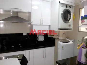 LINDO APTO NA VILA EMA EXCELENTE LOCALIZAÇÃO, ENFRENTE AO SHOPING COLINAS E MERCADO ASSAI, PROXIMO ESCOLA POLIEDRO, APTO COM MOBILIA TODA NOVA, DIFERENCIADO TOTALMENTE REFORMADO