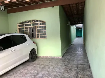 CASA 3 DORMITÓRIOS COM SUÍTE.