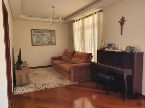 Excelente casa no Jd Esplanada II