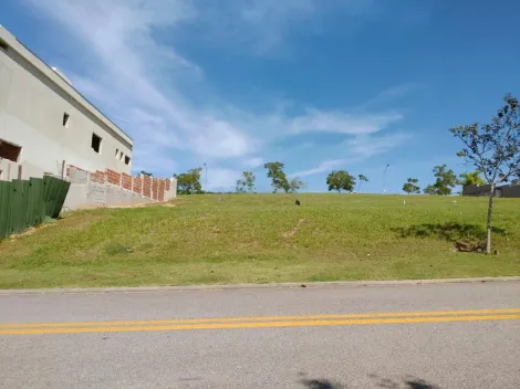 Terreno com Vista Deslumbrante para a Serra da Mantiqueira no Condomínio Fechado Alphaville 2