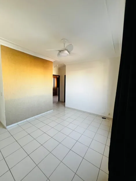 Apartamento no Edifício Jacarandá - Jd. das Indústrias