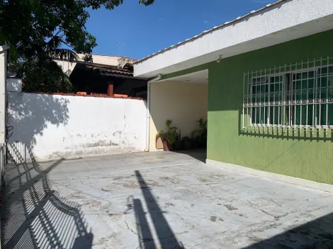 Linda Casa Térrea com Edícula em Bairro Tranquilo Chamado Novo Horizonte