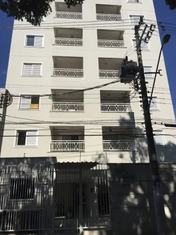 Apartamento no melhor do jd America perto de padaria mercado escola