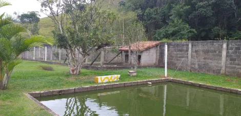 LINDA CHÁCARA, ÓTIMO PARA LOCAÇÃO P EVENTOS, TEM SALÃO P 60 PESSOAS, PISCINA, CHURRASQ, LAGO, POMAR