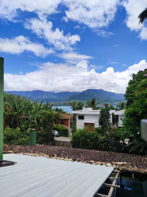 Casa em Ilhabela - Ótima localização - Praia da Feiticeira