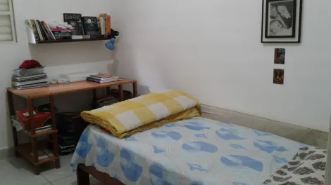 "Descubra o Encanto Simples: Residência de 132m² em Campos de São José com 3 Quartos e Pura Harmonia!"