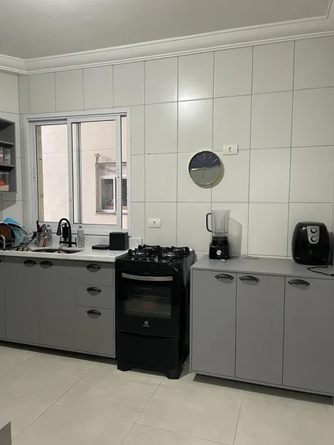 Lindo apartamento 31 de Março.