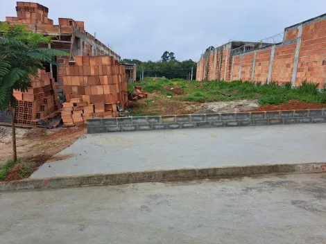 "Oportunidade Única: Terreno de 200m² no SETPARQUE Esperando por Você! Construa Seus Sonhos Aqui!"