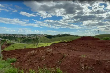 Terreno em condomínio (Residencial Mantiqueira) - ideal para chácara / boa topografia / oportunidade