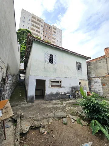 `Oportunidade de Investimento: Casa Antiga no Jardim São Vicente com 300m² de Potencial`