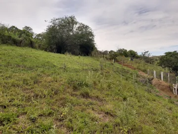 terreno em avenida