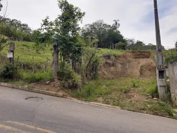 terreno em avenida