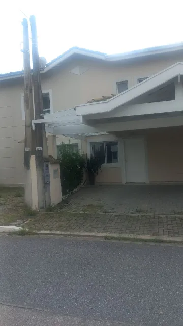 casa em condominio