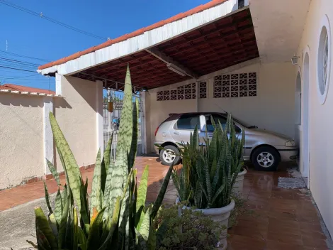 Encantadora Casa Térrea à Venda no Jardim São Vicente, São José dos Campos