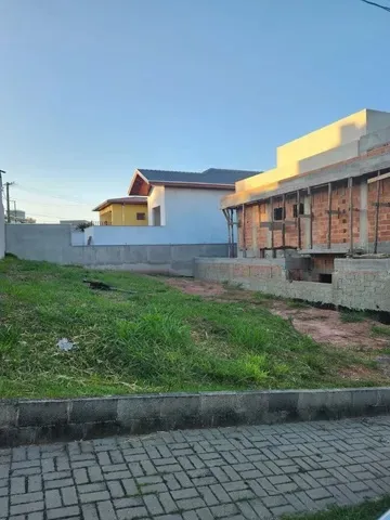 Terreno no condomínio Residencial Mantiqueira - 252 m²