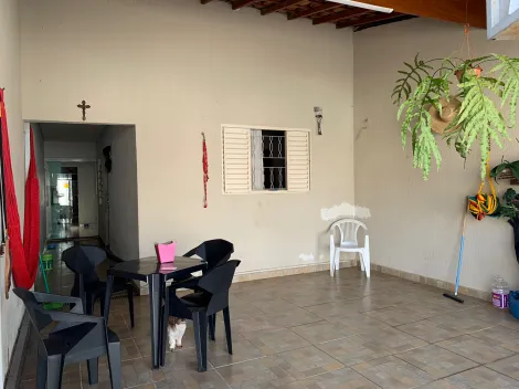Alugar Casa / Padrão em São José dos Campos. apenas R$ 330.000,00