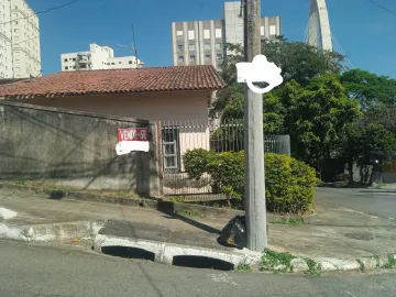 Grande oportunidade: casa em área nobre da cidade