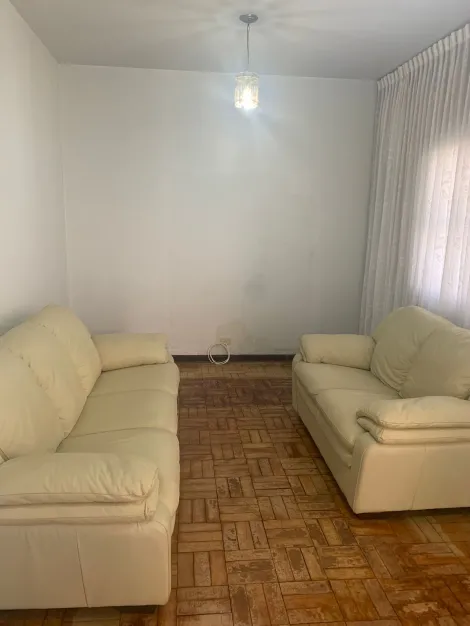 Casa com 3 Quartos e 2 banheiros à Venda, 165 m² por R$ 550.000