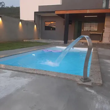 Linda Edícula com piscina e área gourmet completa à venda em São Jose  dos Campos!