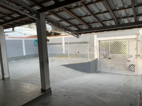 Casa Térrea Espaçosa com Sustentabilidade no Bairro Vista Verde`