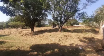 Santa Herminia região Leste de São José dos Campos de 1300 metros escriturado. Ótima opção para quem quer construir e revender da tranquilamente fazer 3 casas.