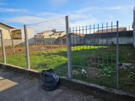 aluga se terreno av. Mario Friggi