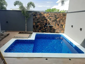 Luxo e Conforto: Descubra Esta Residência dos Sonhos com Piscina Aquecida e Área Gourmet Exclusiva!