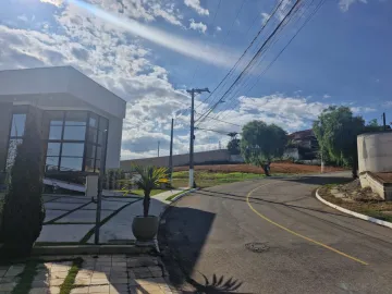 ,Lindo terreno à venda no Condominio Santa Helena em Caçapava SP