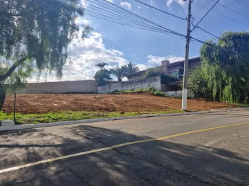 ,Lindo terreno à venda no Condominio Santa Helena em Caçapava SP