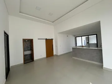 Luxuosa Casa Nova no Bairro Floresta: Sofisticação e Conforto em Cada Detalhe