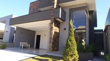 Casa maravilhosa está à venda em Caçapava SP - Condominio Bela Vista!