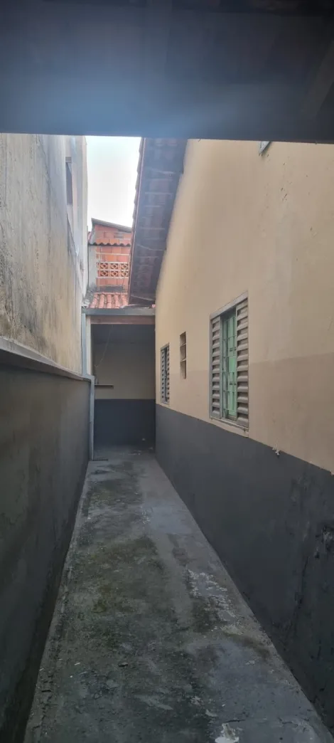 casa com dois dormitórios e suite