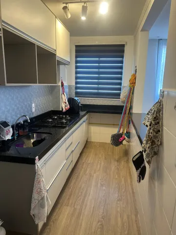 Apartamento Semi- Mobiliado no Jardim das Industrias