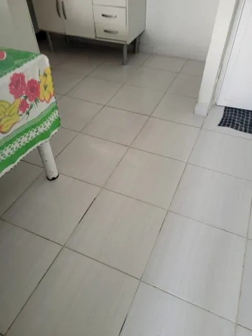 Casa  com dois dormitorios sala cozinha Amplo Quintal!!