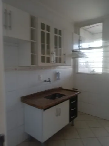 APARTAMENTO COM 2 DORMITÓRIOS