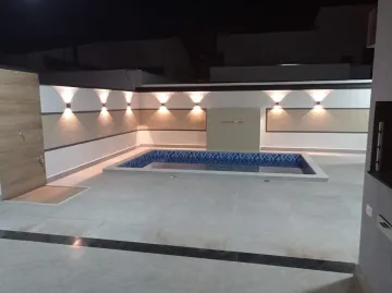 `Luxuosa Casa Mobiliada com Piscina e Área Gourmet no Residencial Terras do Vale - Conforto e Elegância!`