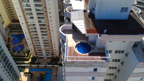 Luxuosa Cobertura com Piscina e Vista Incrível no Jardim Esplanada