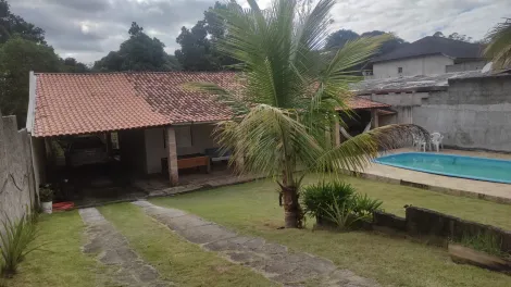 CHÁCARA COM PISCINA, AREA GOURMET COM CHURRASQUEIRA, FOGÃO A LENHA E FORNO DE PIZZA, CASA TÉRREA COM 3 DM, 20 VAGAS GARAGEM, ACEITA PERMUTA