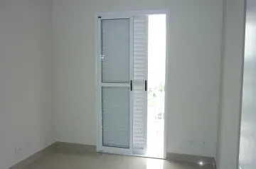 APARTAMENTO NA ZONA SUL