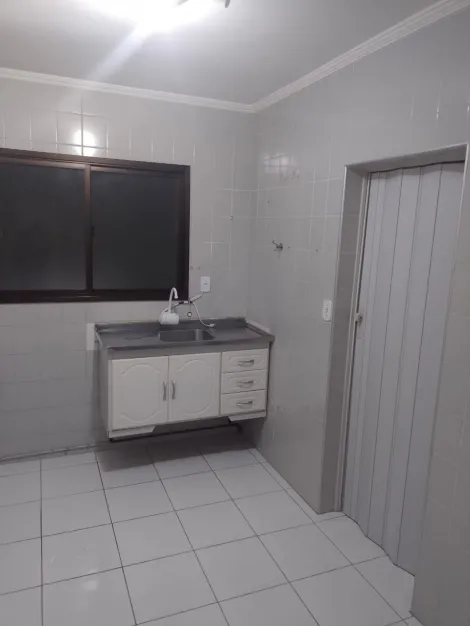 Apartamento com 2 Quartos e 1 banheiro à Venda, 63 m² por R$ 235.000,00