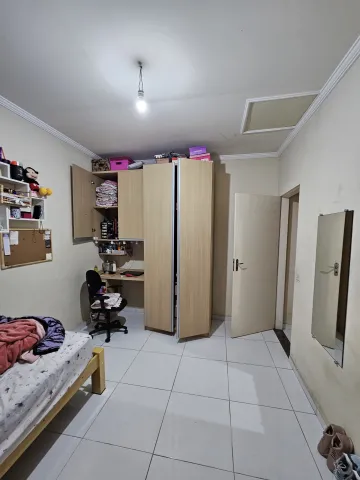 `Sua Nova Casa no Jardim Califórnia: Conforto, Espaço e Praticidade em um Só Lugar!`