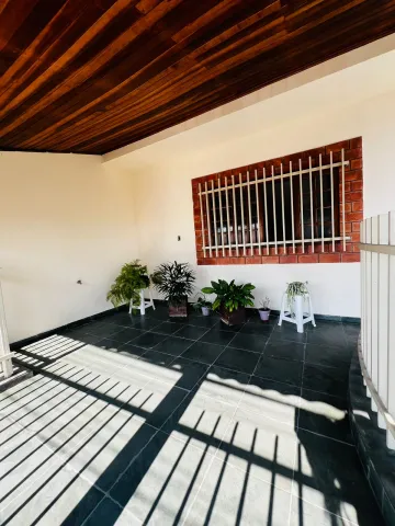 excelente casa em otima localização