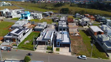 Casa Térrea no Residencial Malibu: Viva o Conforto e a Elegância em um Ambiente Exclusivo!