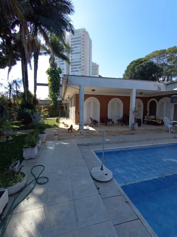 Excelente casa no Jardim Esplanada!!! 900m² de terreno!!