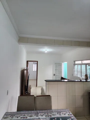 EXCELENTE CASA PARA INVESTIMENTO NO SANTA INÊS I